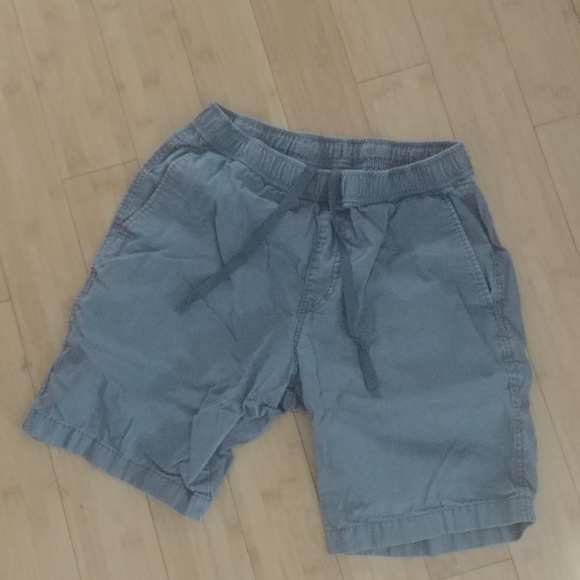 Uniqlo Other - Uniqlo grey small drawstring shorts